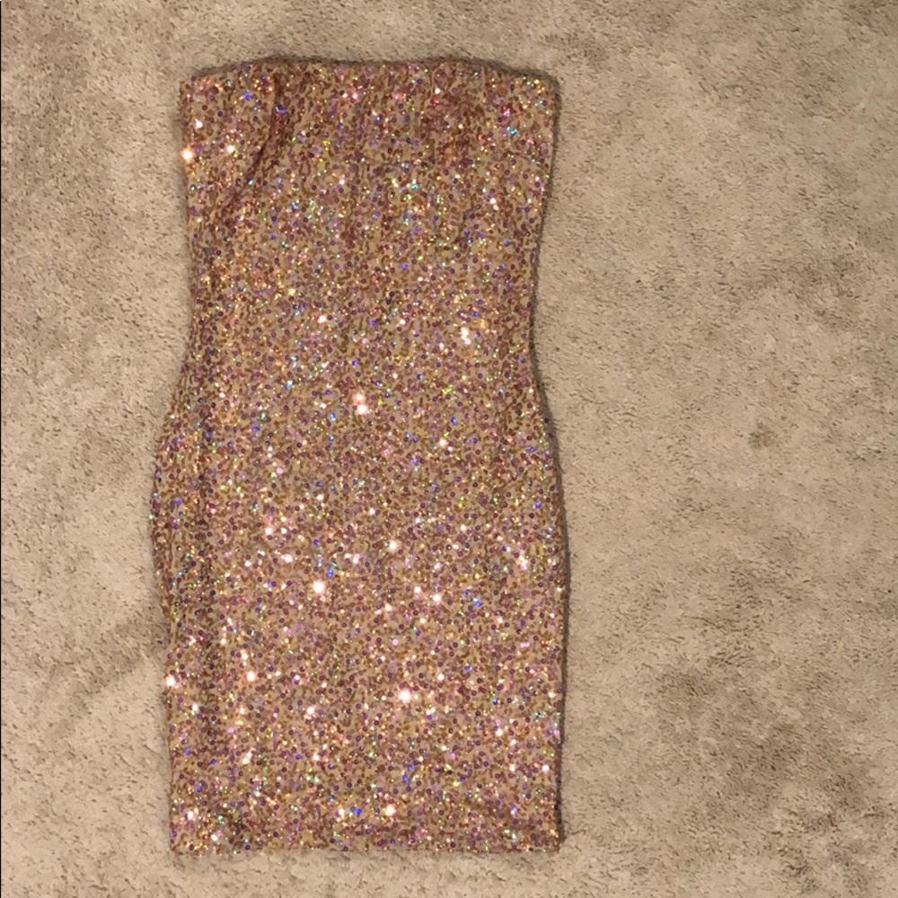 Sequin strapless mini